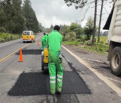 Atiende SICT Veracruz más de 6 mil baches en carreteras libres de peaje