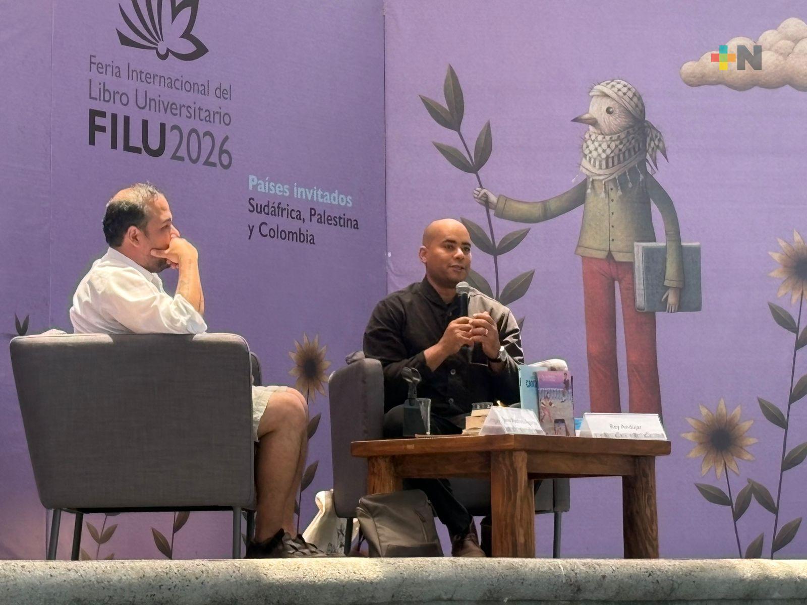 Rey Andújar exhorta a jóvenes a valorar la lectura y su entorno cultural