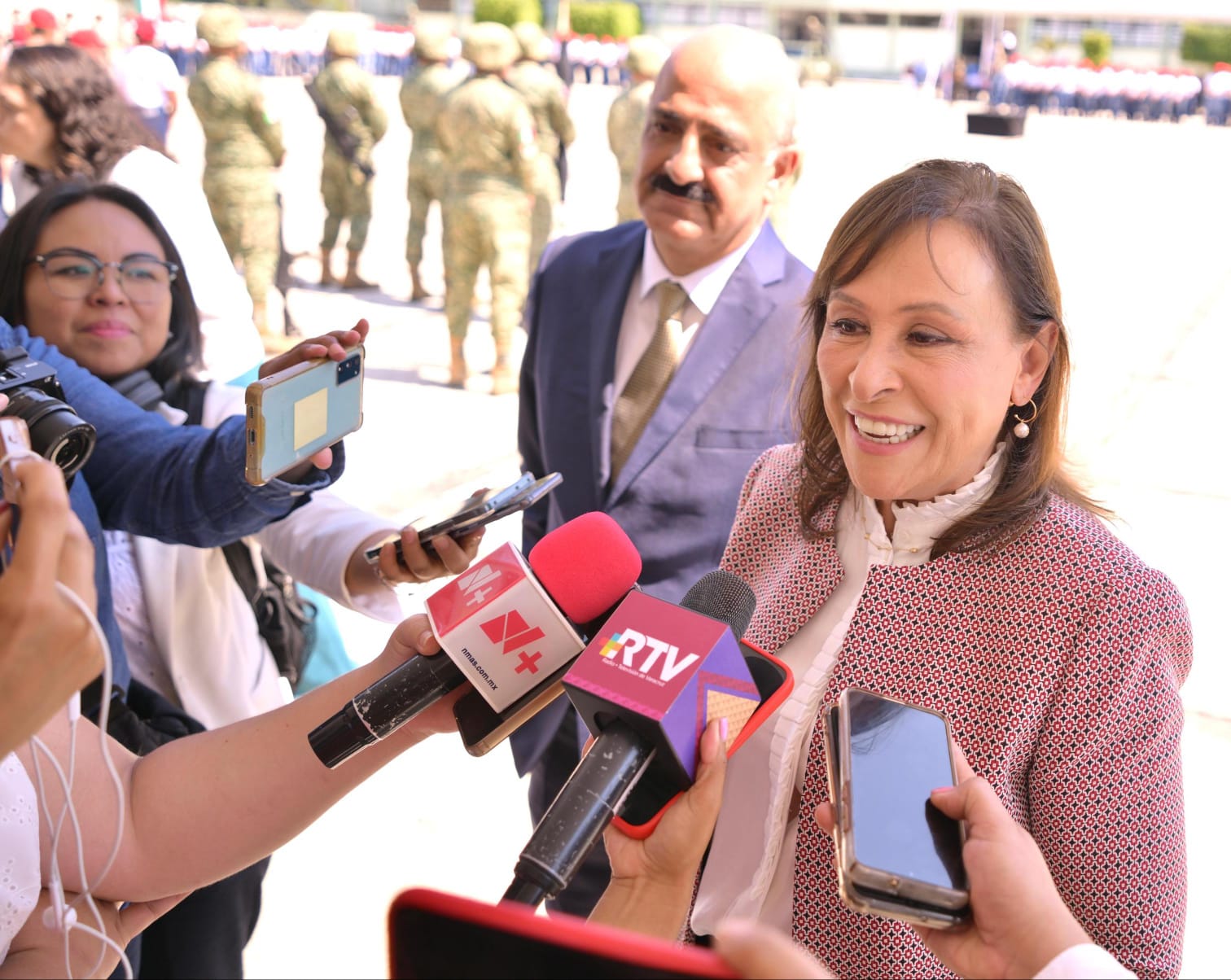 Municipio de Veracruz pidió apoyo en litigio y lo damos; somos respetuosos del municipio libre: Rocío Nahle