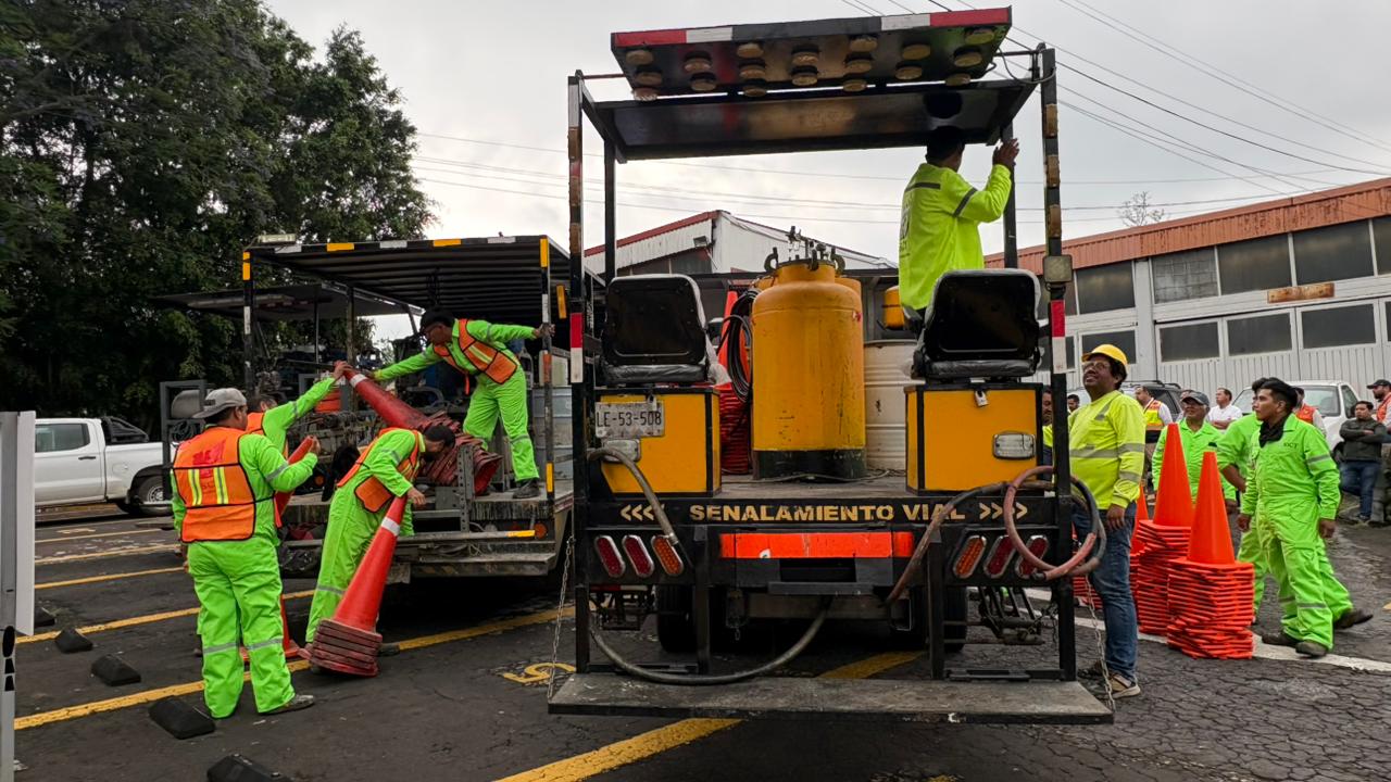 Inicia SICT Veracruz señalamiento horizontal en mil 695 kms. de carreteras federales
