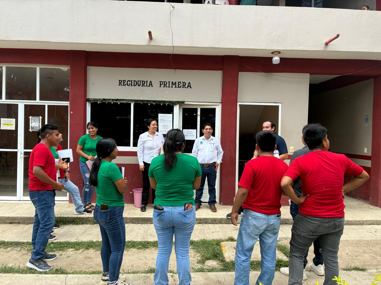 Tecnológico de Chicontepec acerca a estudiantes al entorno laboral