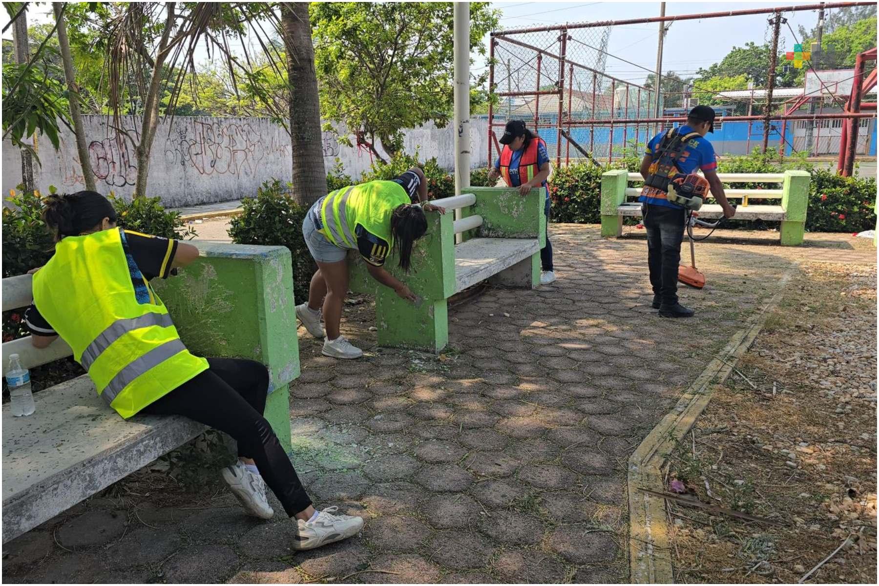«Ventanas rotas» proyecto de estudiantes que restaura espacios públicos en Coatza