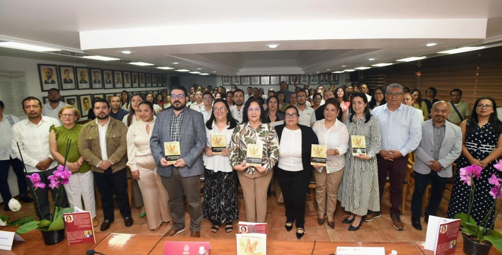 Presenta SEV el libro Corresponsabilidad Familia–Escuela para el Desarrollo Integral del Aprendizaje