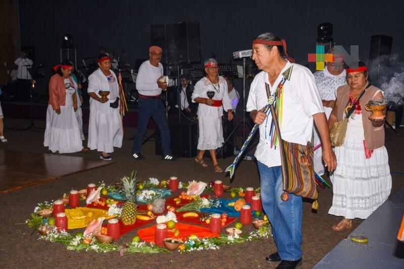 Convivencia familiar ayuda a preservar pueblos originarios