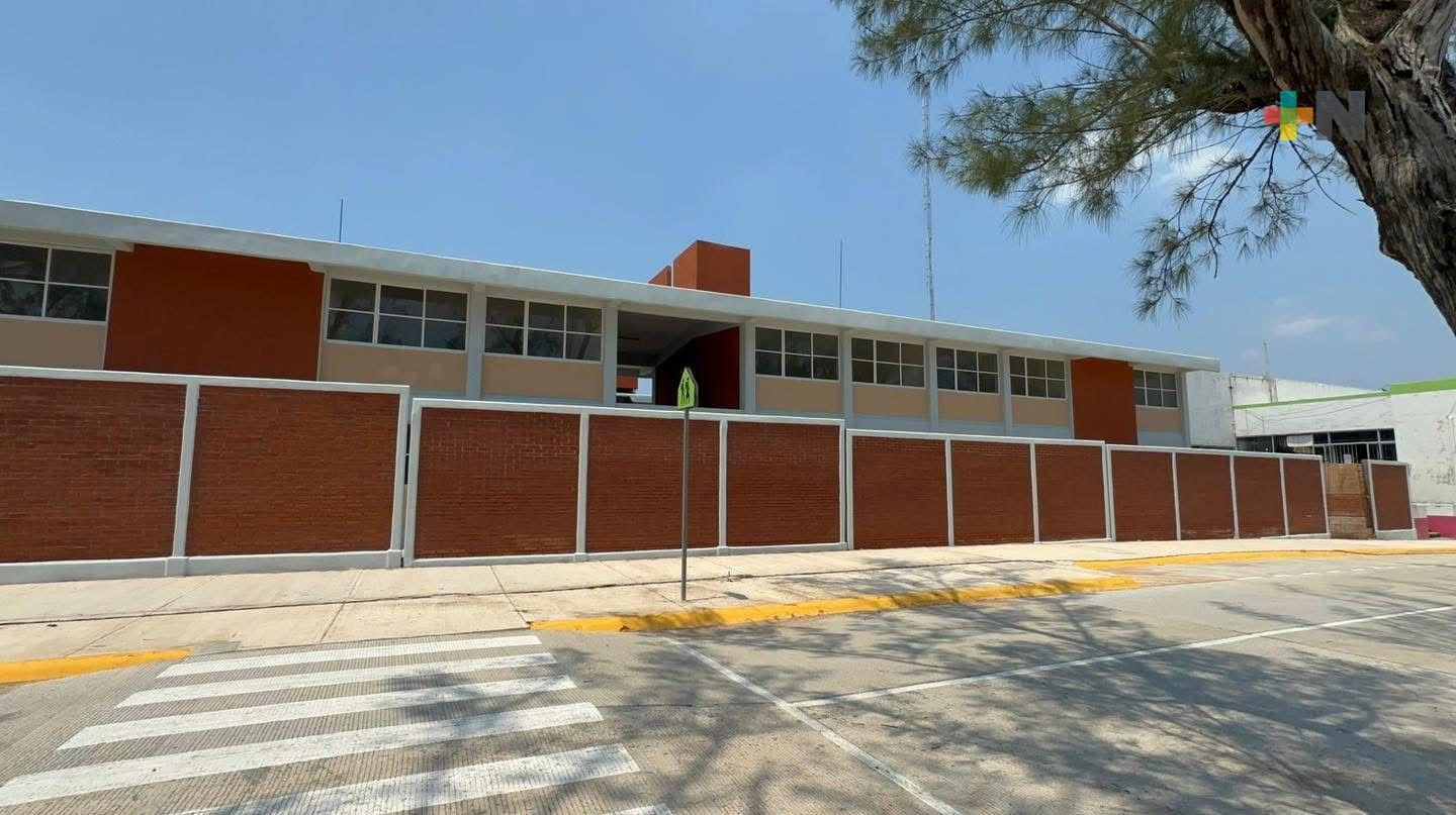 Modifican horario de actividad física  en escuelas de Coatza por altas temperaturas