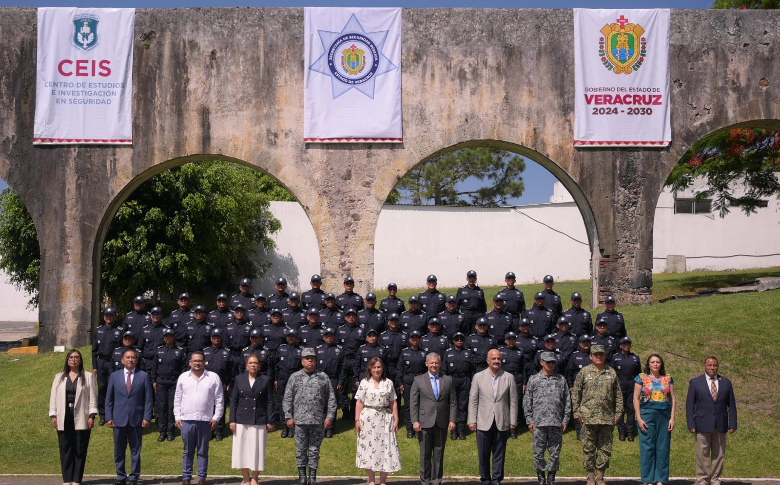 La paz se construye con policías preparados y comprometidos: Rocío Nahle