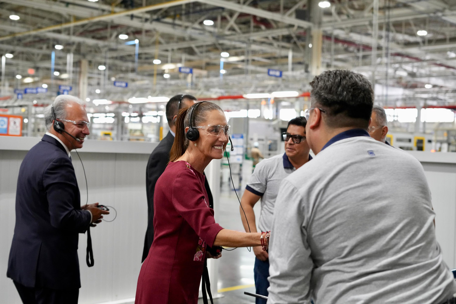 General Motors producirá 80 mil autos para el consumo nacional: Presidenta