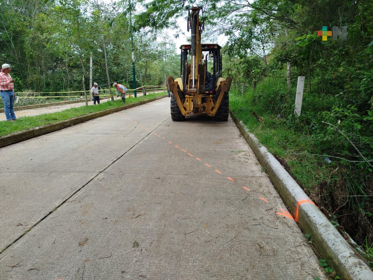 Atienden reparación de socavón en fraccionamiento Las Fuentes en Xalapa