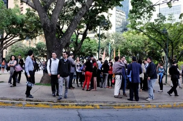 Un sismo de magnitud 7.1 estremeció a Venezuela, con epicentro en Carabobo