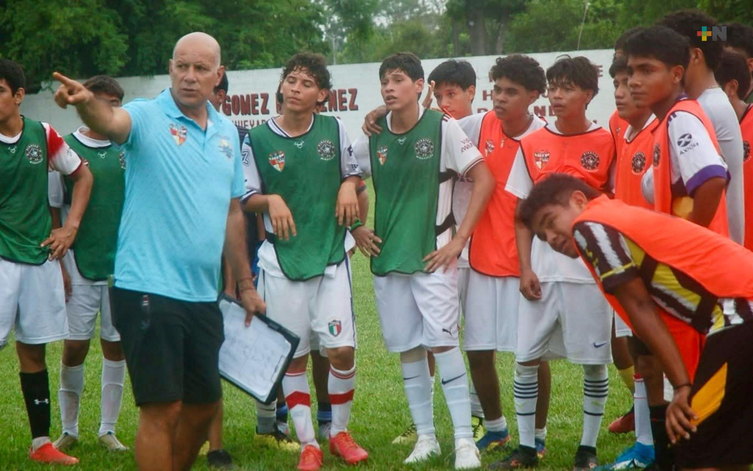 José Manuel Abundis toma las riendas de Piratas FC Minatitlán