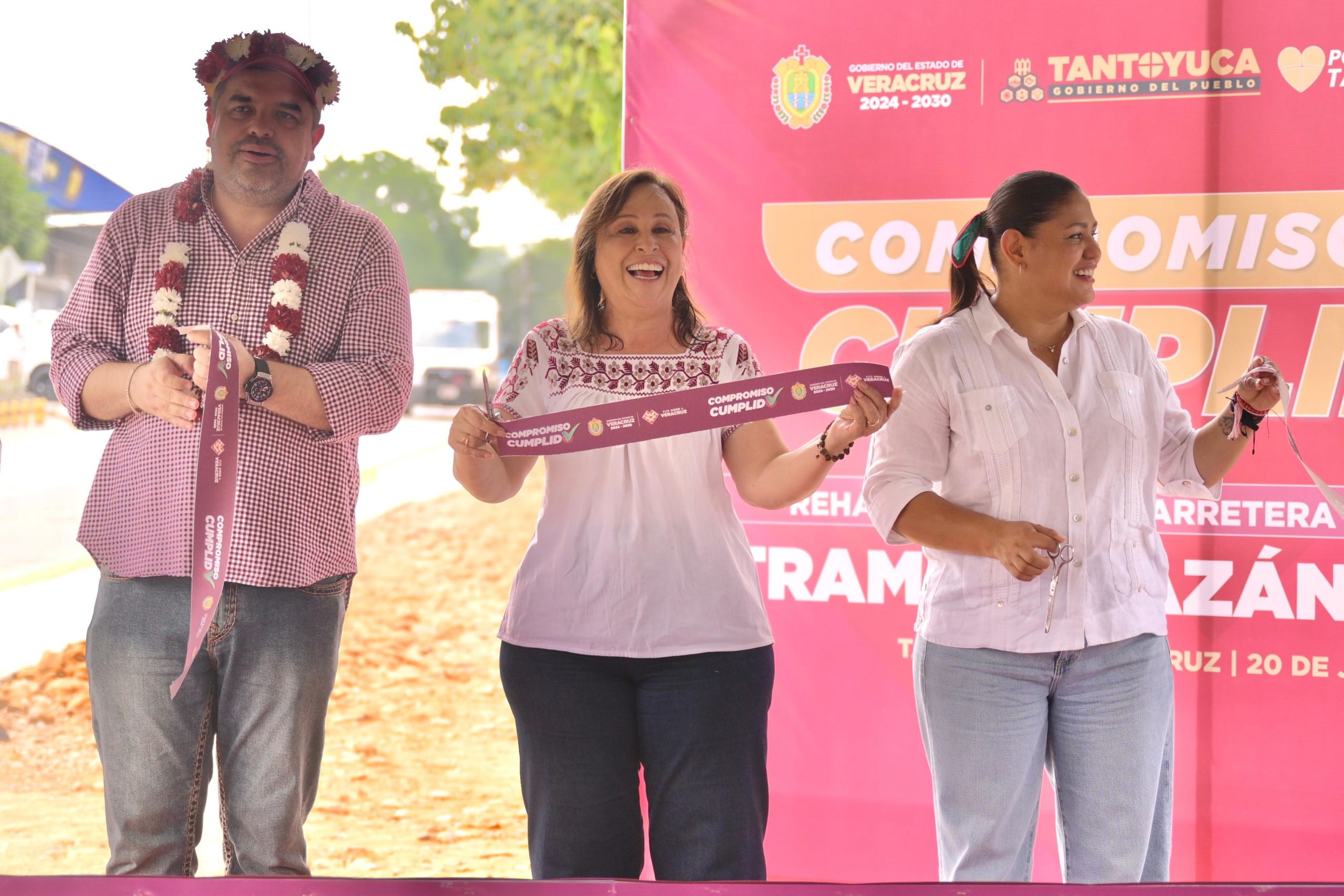 Cumplen Claudia Sheinbaum y Rocío Nahle compromiso con la carretera federal 127