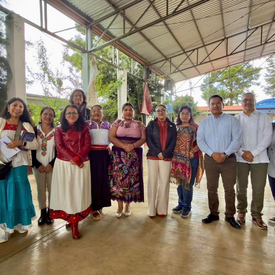 Reafirma SEV compromiso con la educación intercultural y las lenguas indígenas