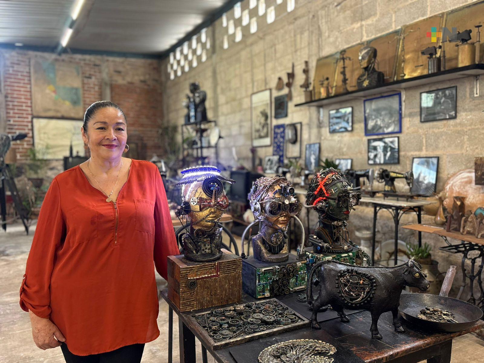 María Margarita convierte el fierro viejo en arte y memoria