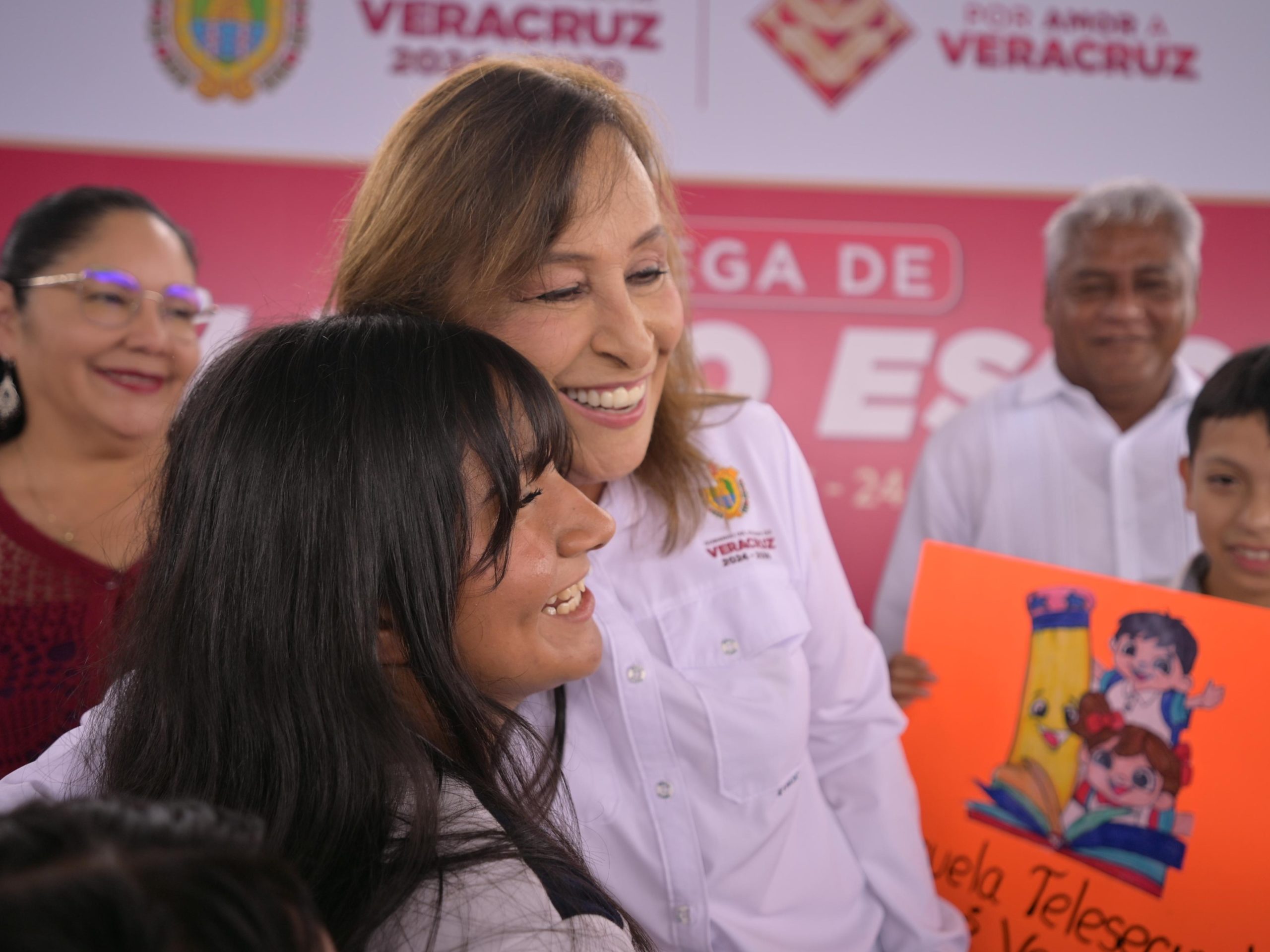 Nahle en pláticas con CFE para regular energía eléctrica en escuelas
