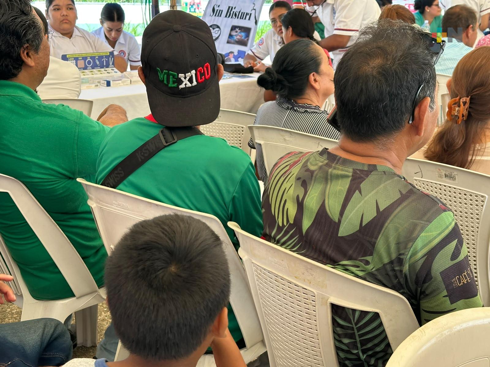 Promueven alimentación saludable para el bienestar de los padres