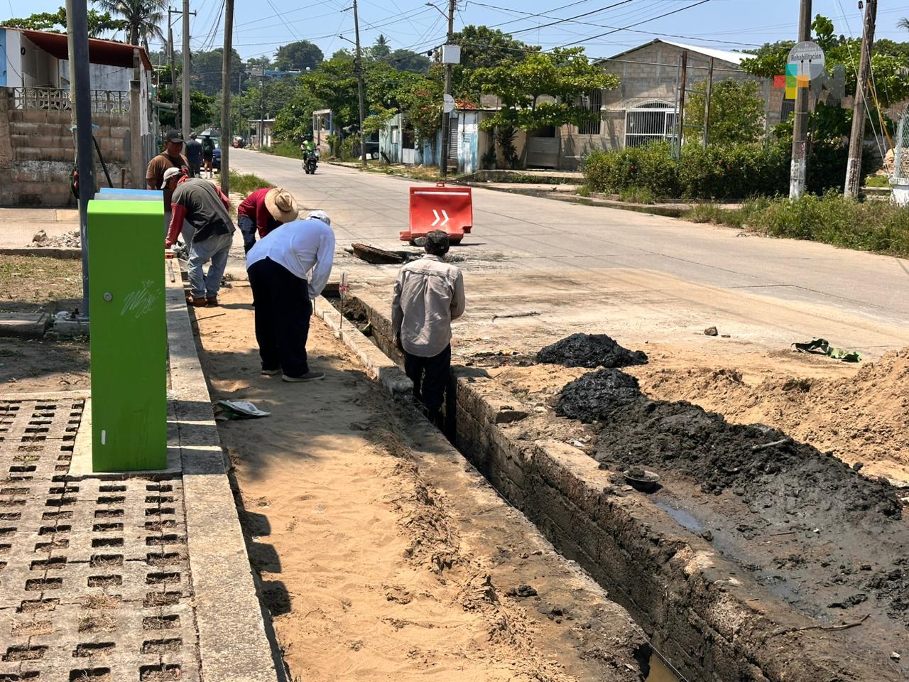 Coatzacoalcos, refuerza acciones para prevenir inundaciones