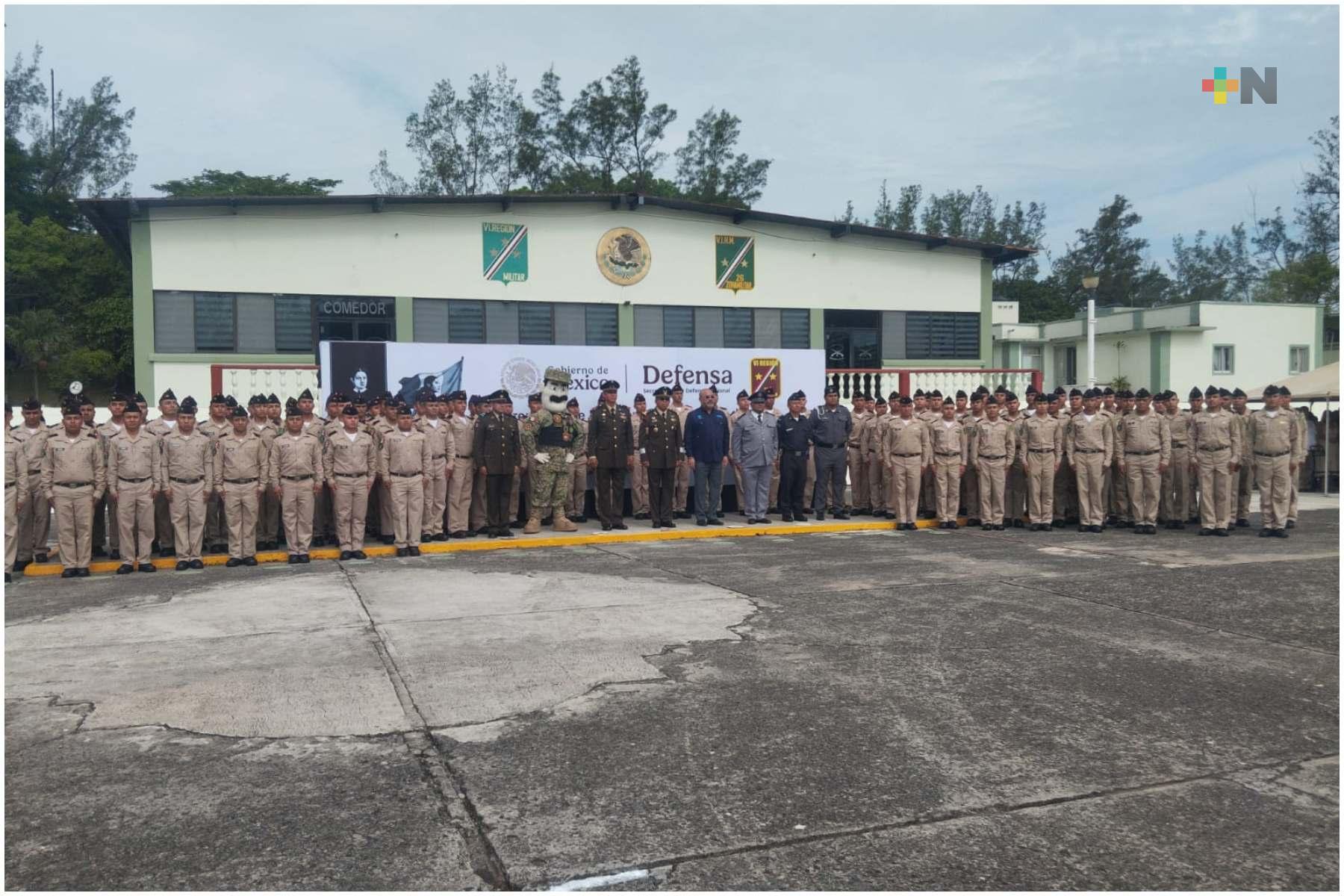 Jóvenes recibirán adestramiento militar en modalidad semi-interna
