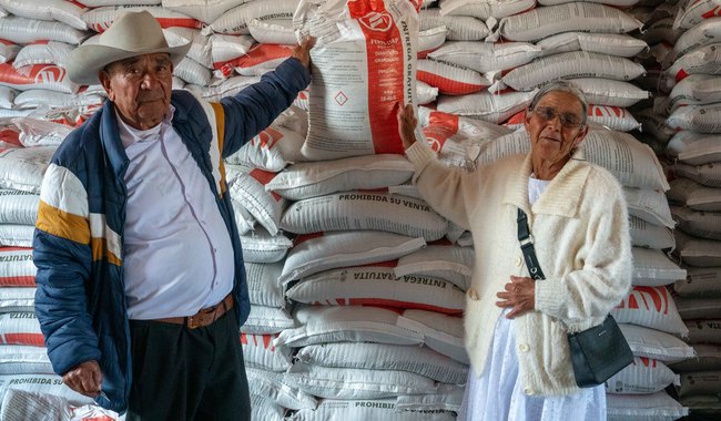 Agricultura lleva fertilizantes a más de 1.7 millones de productoras y productores de todo el país