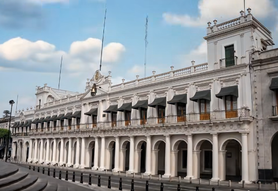 Calificadoras avalan refinanciamiento que fortalece finanzas de Veracruz