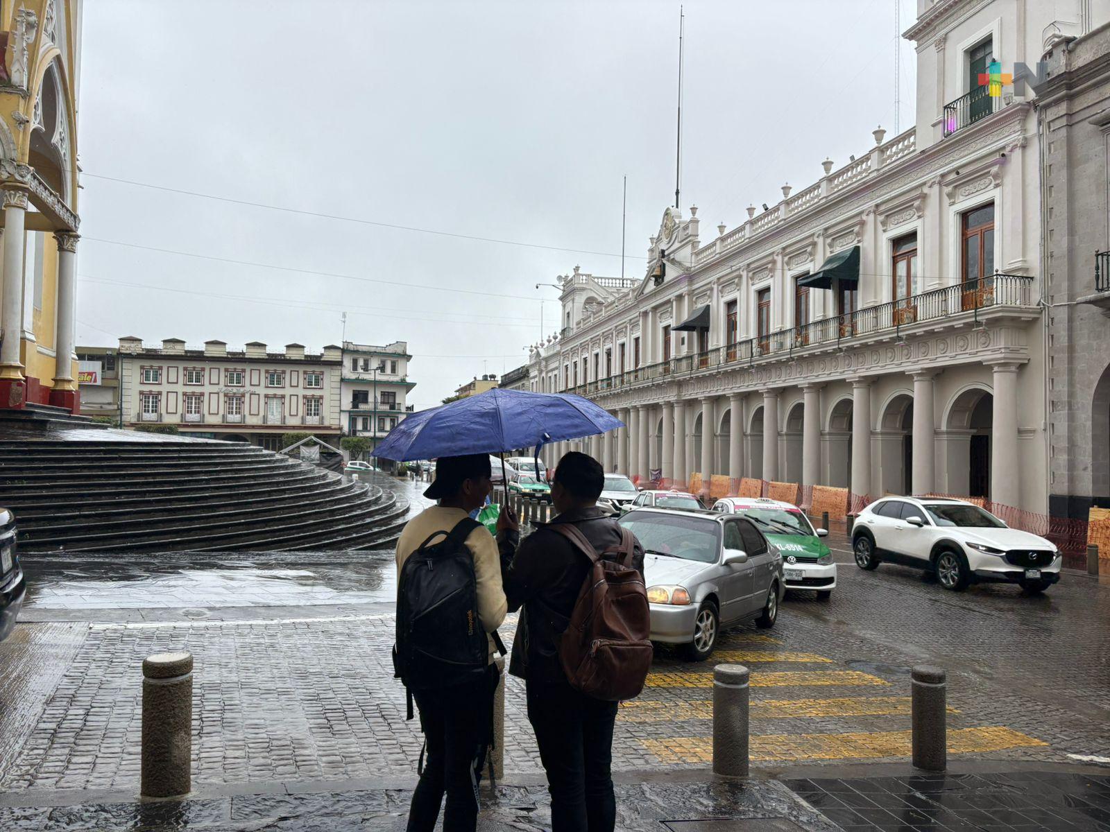 Ambiente templado a fresco, persiste la probabilidad de lluvias y tormentas en Veracruz