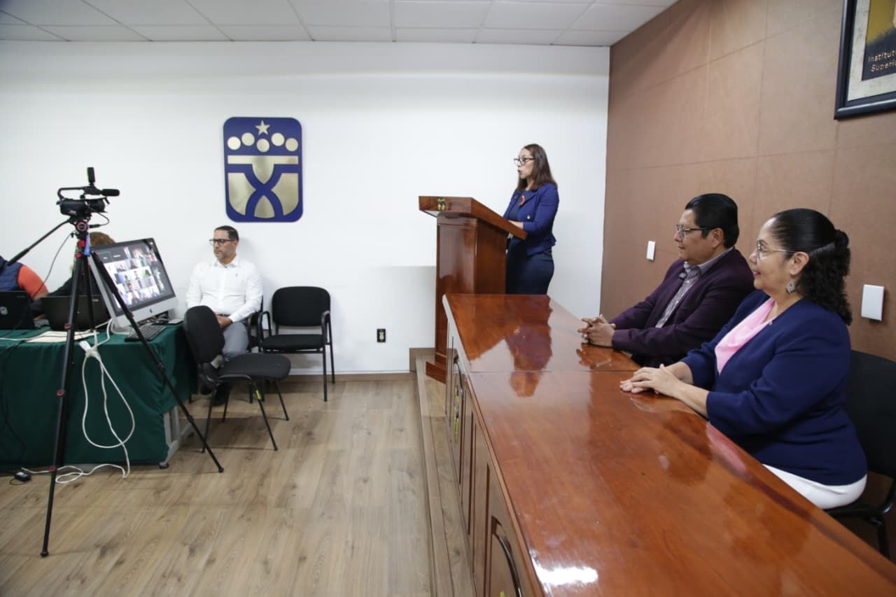 Suman más de 600 títulos electrónicos entregados en el ITSX