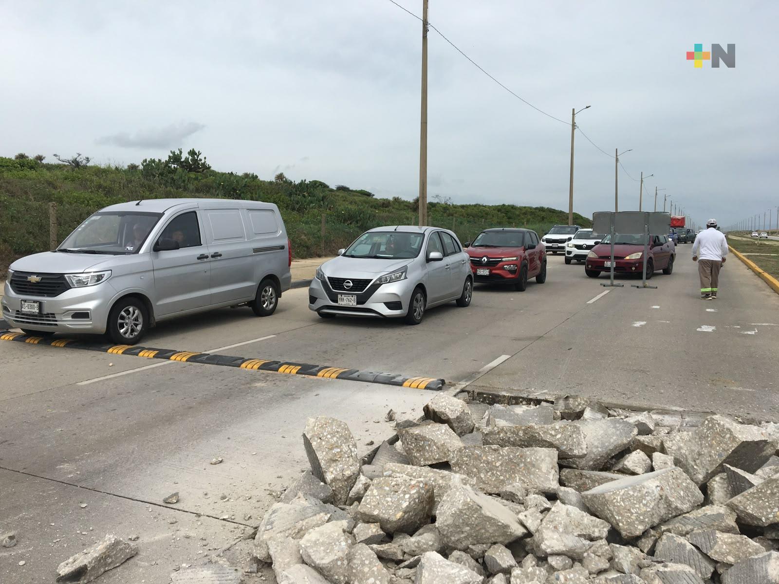 Se recomienda tomar vías alternas por reparación en malecón de Coatzacoalcos