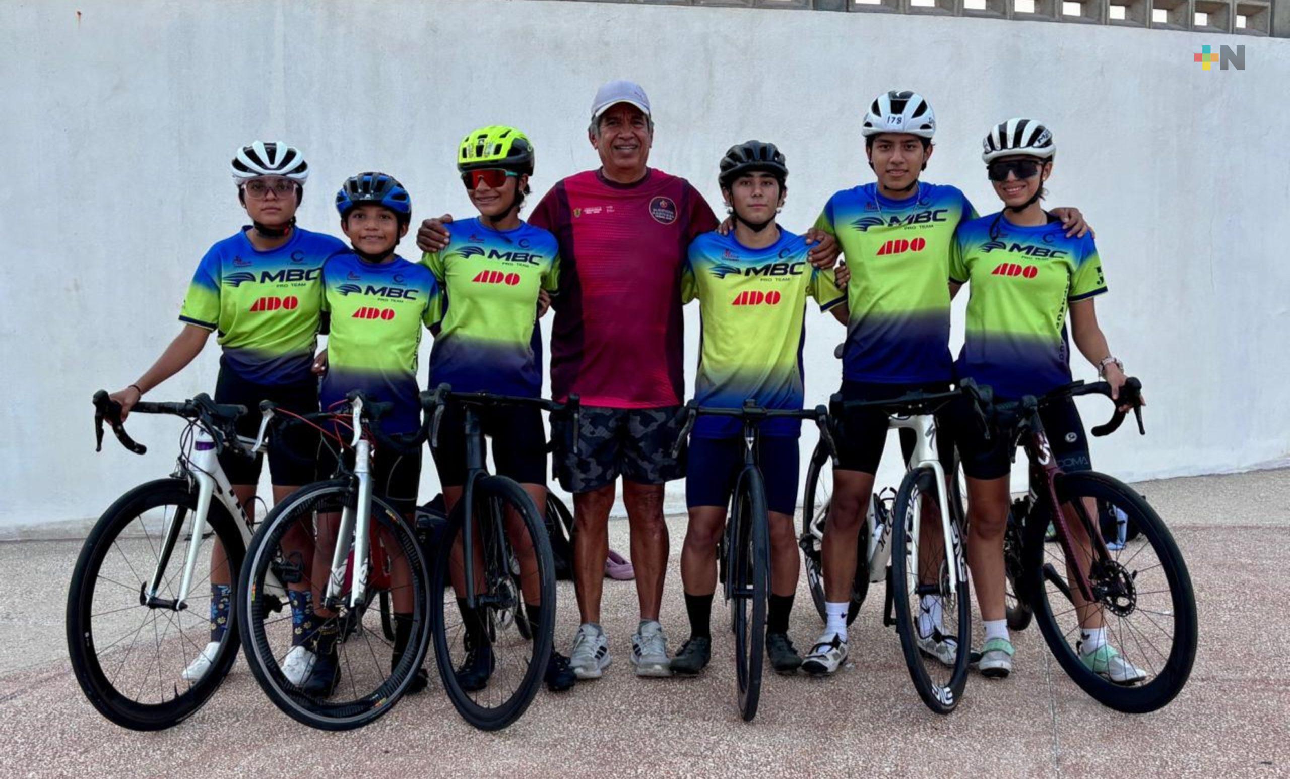 Duatletas de Coatza destacaron en competencia celebrada en Chiapas
