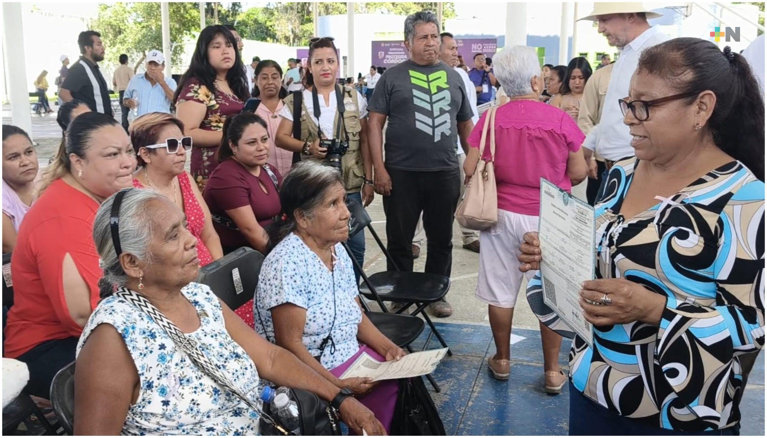 Adultos mayores en Fortín obtendrán por primera vez su acta de nacimiento