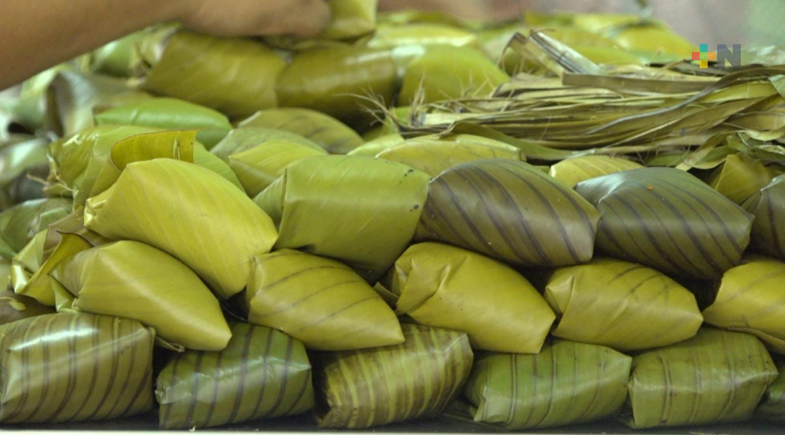 Temporada de lluvias impulsa las ventas de tamales en Veracruz
