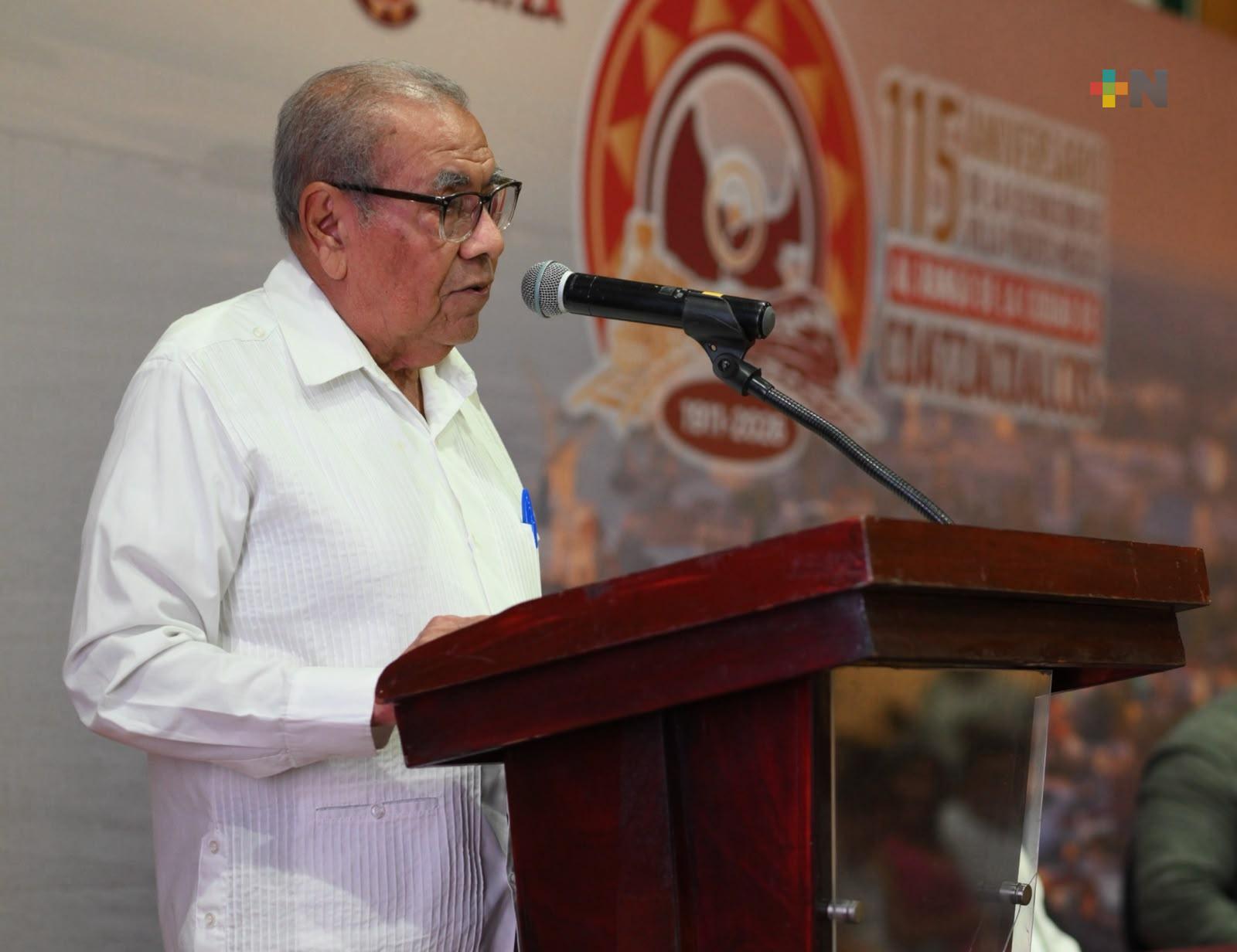 Designan a Gilberto Peralta como Cronista de la Ciudad