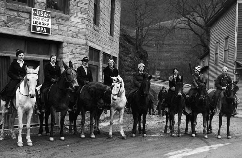 Las bibliotecarias de a caballo. Literatura para comunidades lejanas.